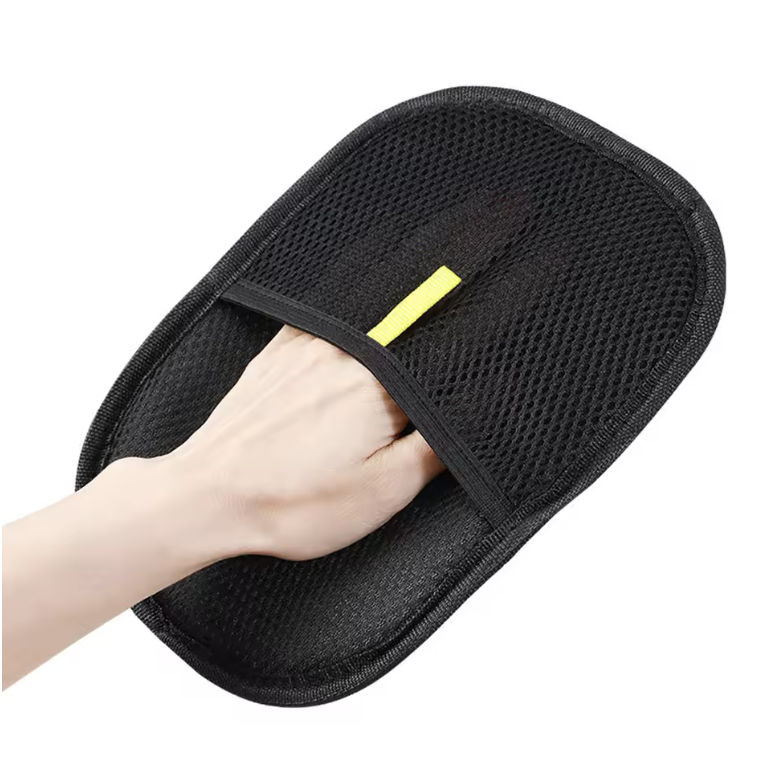 FurSweep Pet Hair Cleaning Mitt